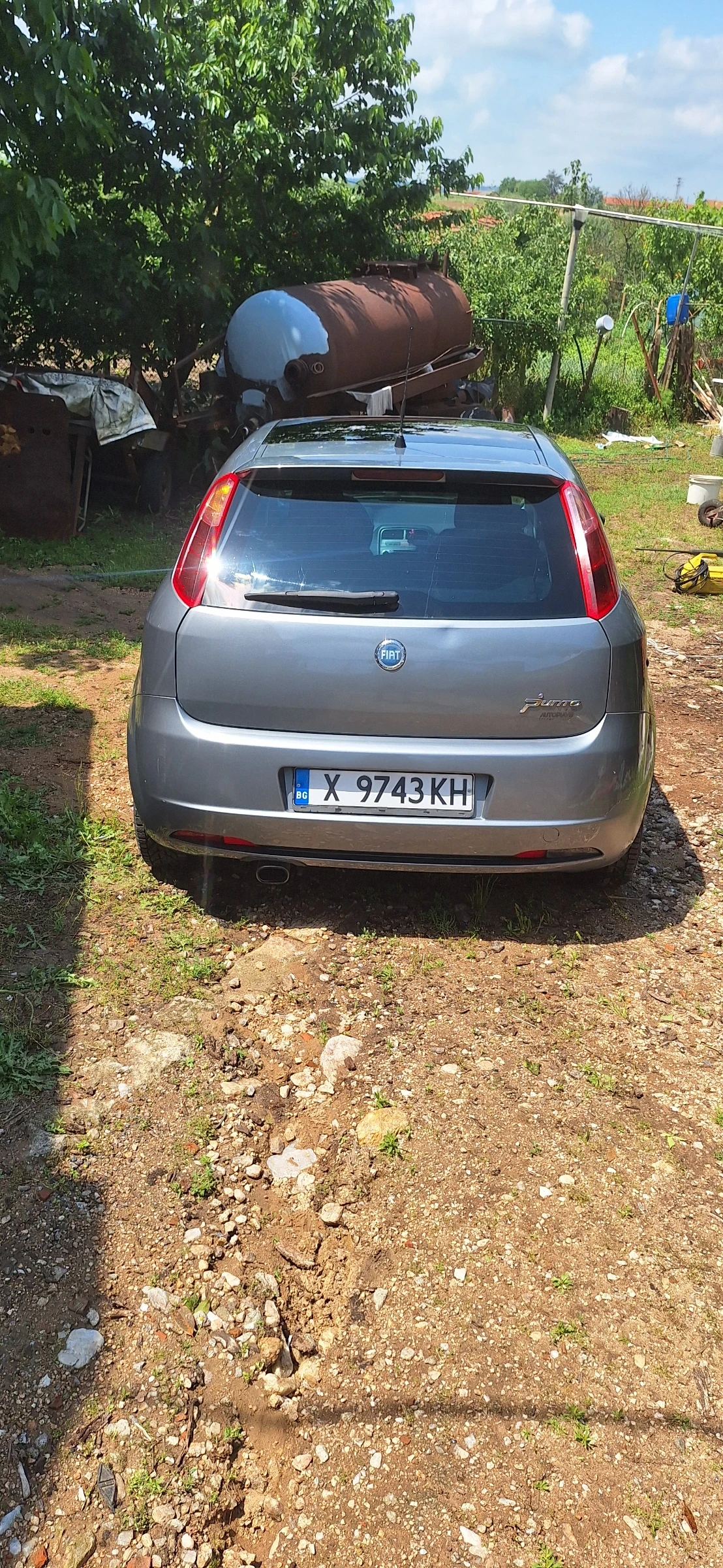 Fiat Punto 1.9 multijet 131 kc, снимка 3 - Автомобили и джипове - 54789429