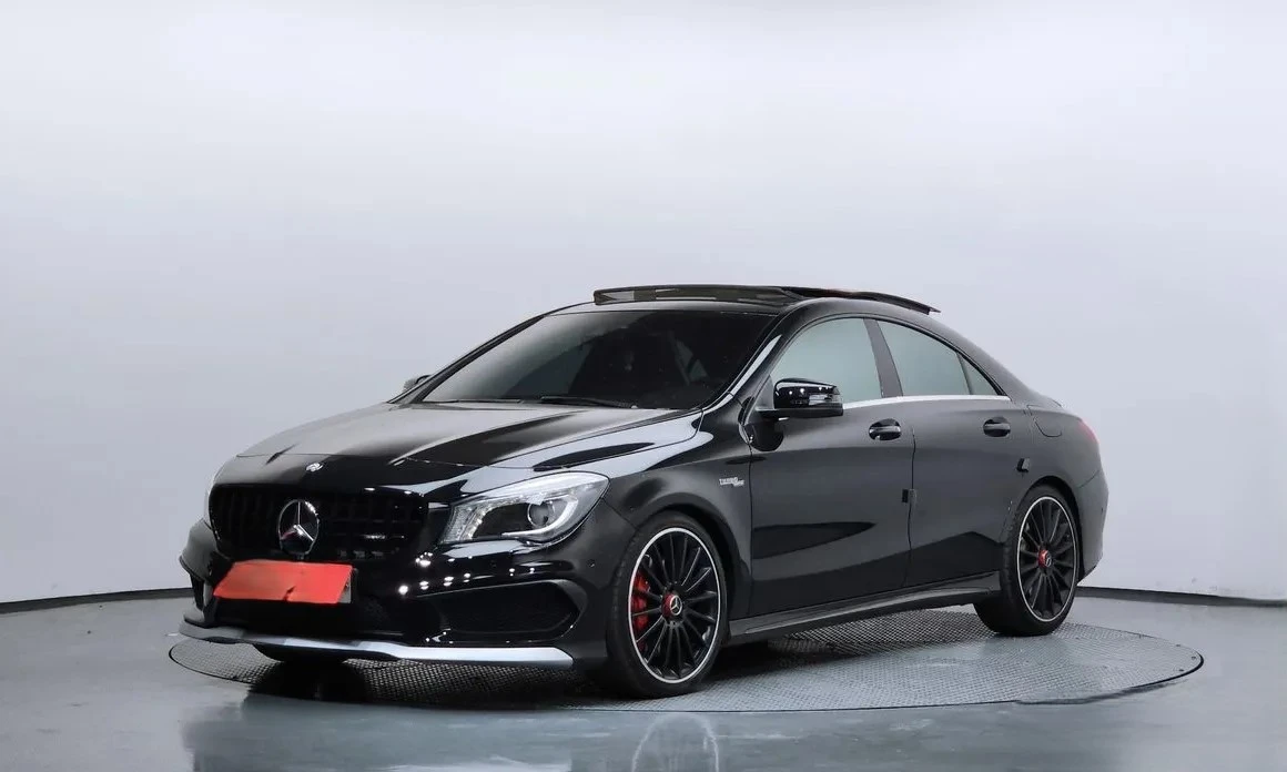 Mercedes-Benz CLA 45 AMG 4Matic Панорама