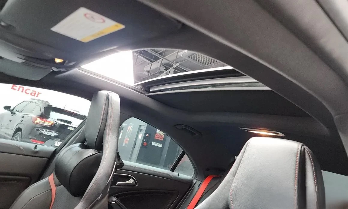 Mercedes-Benz CLA 45 AMG 4Matic Панорама, снимка 13 - Автомобили и джипове - 54978347