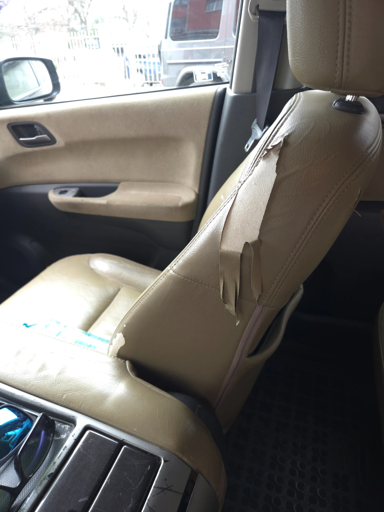 Honda Fr-v, снимка 5 - Автомобили и джипове - 54998710