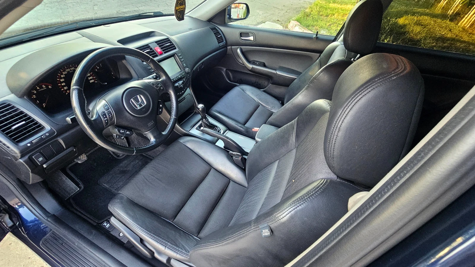 Honda Accord 2.2i-CDTi/FACELIFT/КОЖА/XENON/NAVi/ВС. ПЛАТЕНО, снимка 6 - Автомобили и джипове - 55304689
