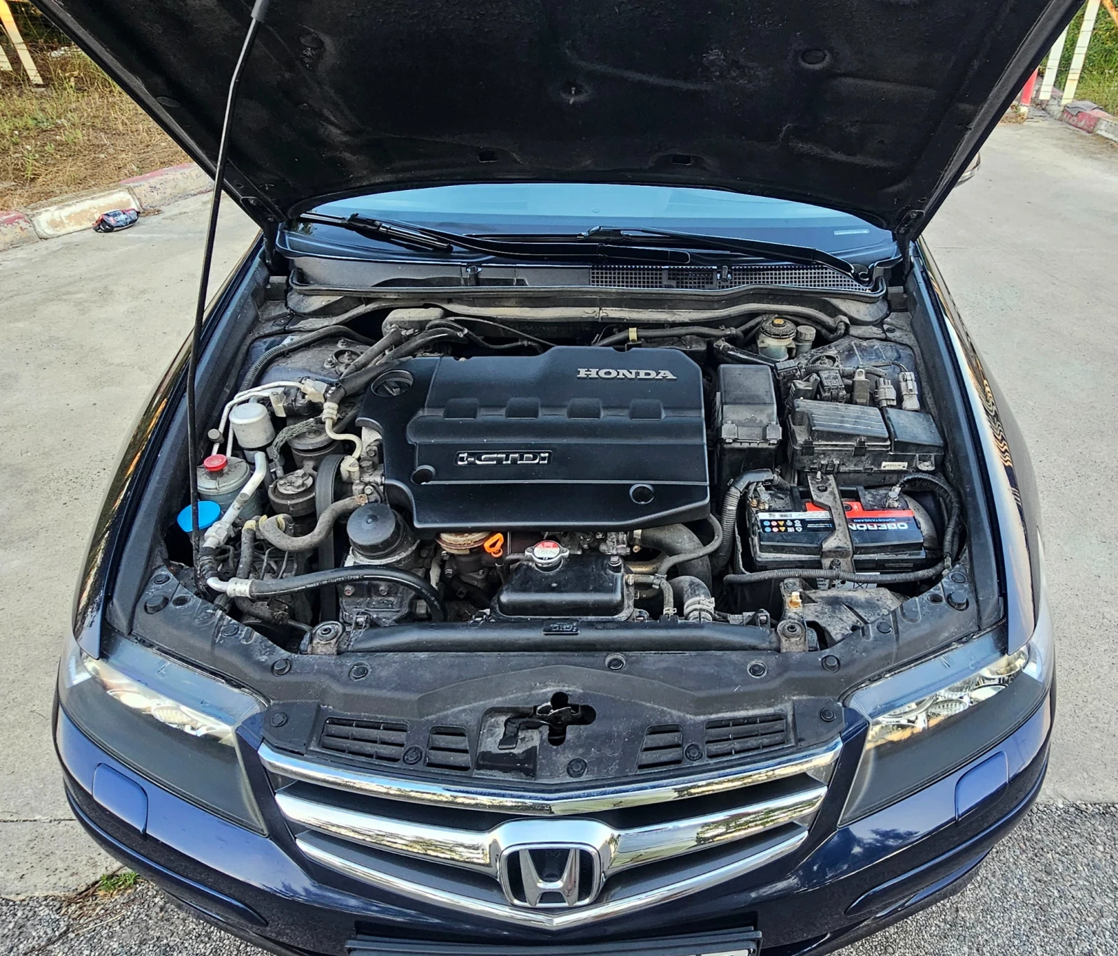 Honda Accord 2.2i-CDTi/FACELIFT/КОЖА/XENON/NAVi/ВС. ПЛАТЕНО, снимка 17 - Автомобили и джипове - 55304689