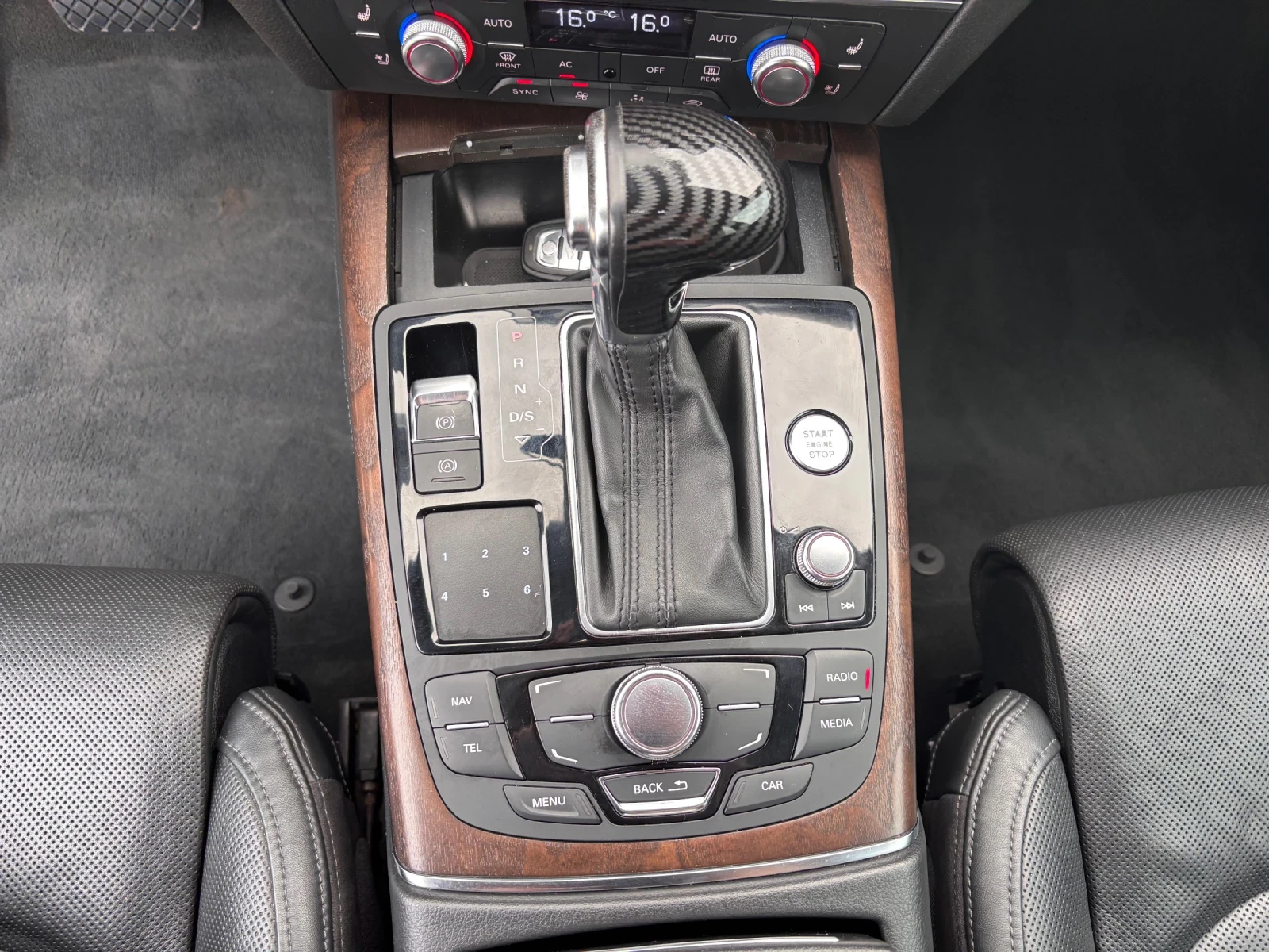 Audi A6 3.0 D, снимка 14 - Автомобили и джипове - 55391168
