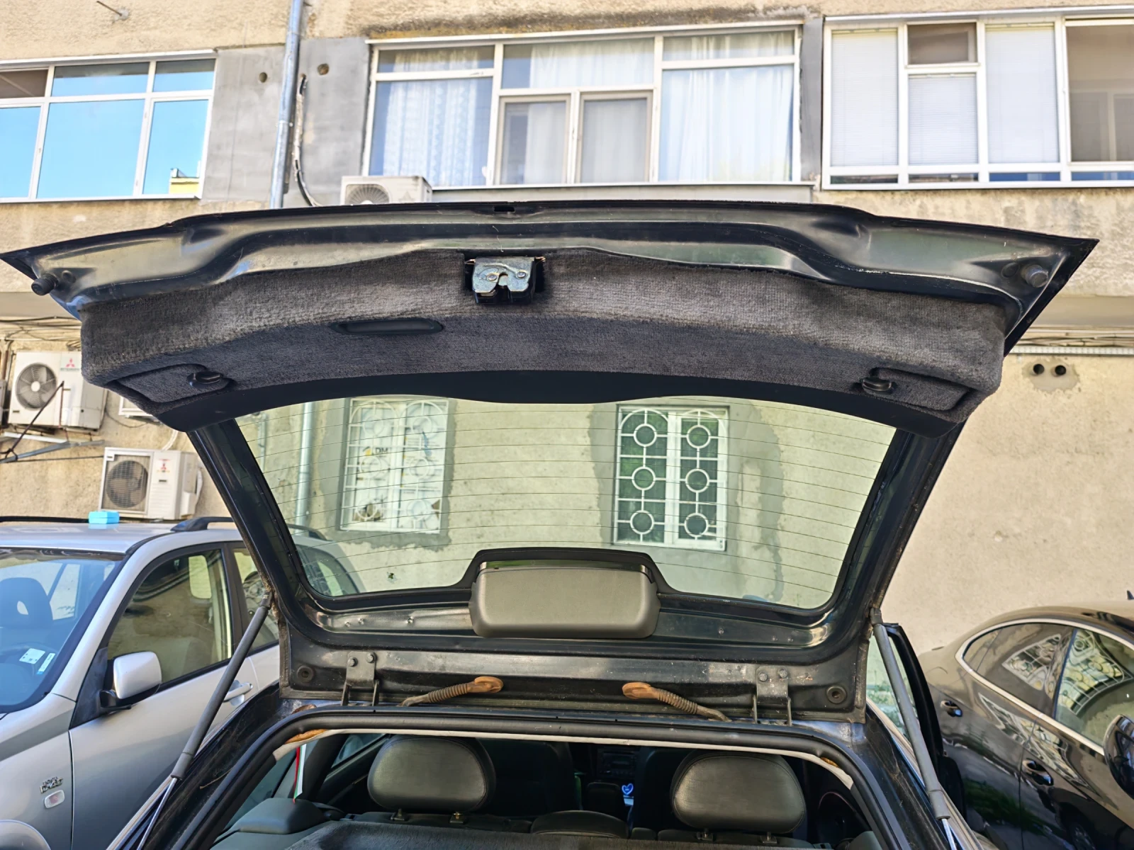 Volvo V40, снимка 3 - Автомобили и джипове - 55591970