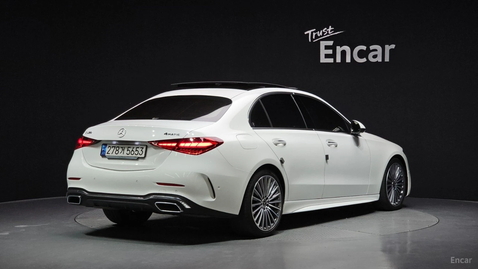 Mercedes-Benz C 300 4MATIC/DRIVE-ASSISTS/360CAMERA/SUNROOF/BURMESTER, снимка 3 - Автомобили и джипове - 55688089