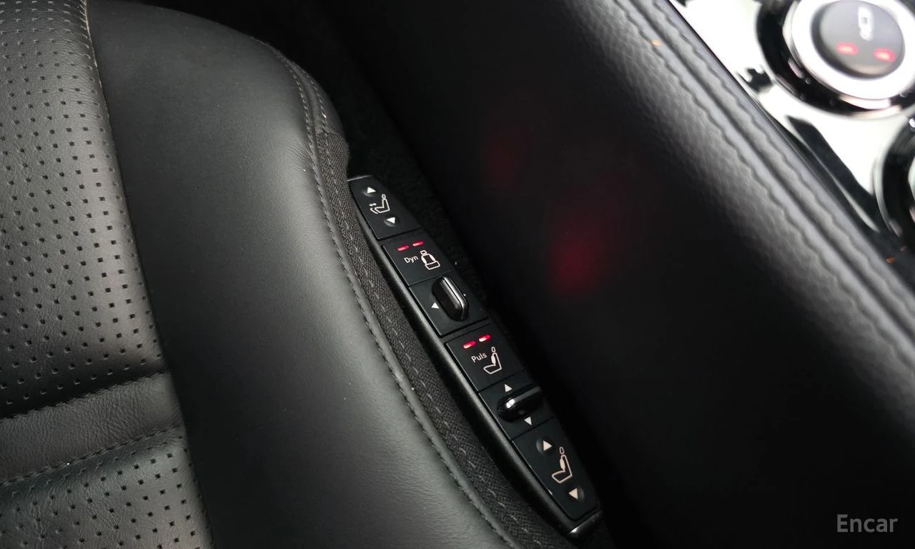 Mercedes-Benz CLS 63 AMG 4MATIC* HARMON* KARDON* ОБДУХВАНЕ* МАСАЖ* ДИСТРОНИ, снимка 12 - Автомобили и джипове - 56114244