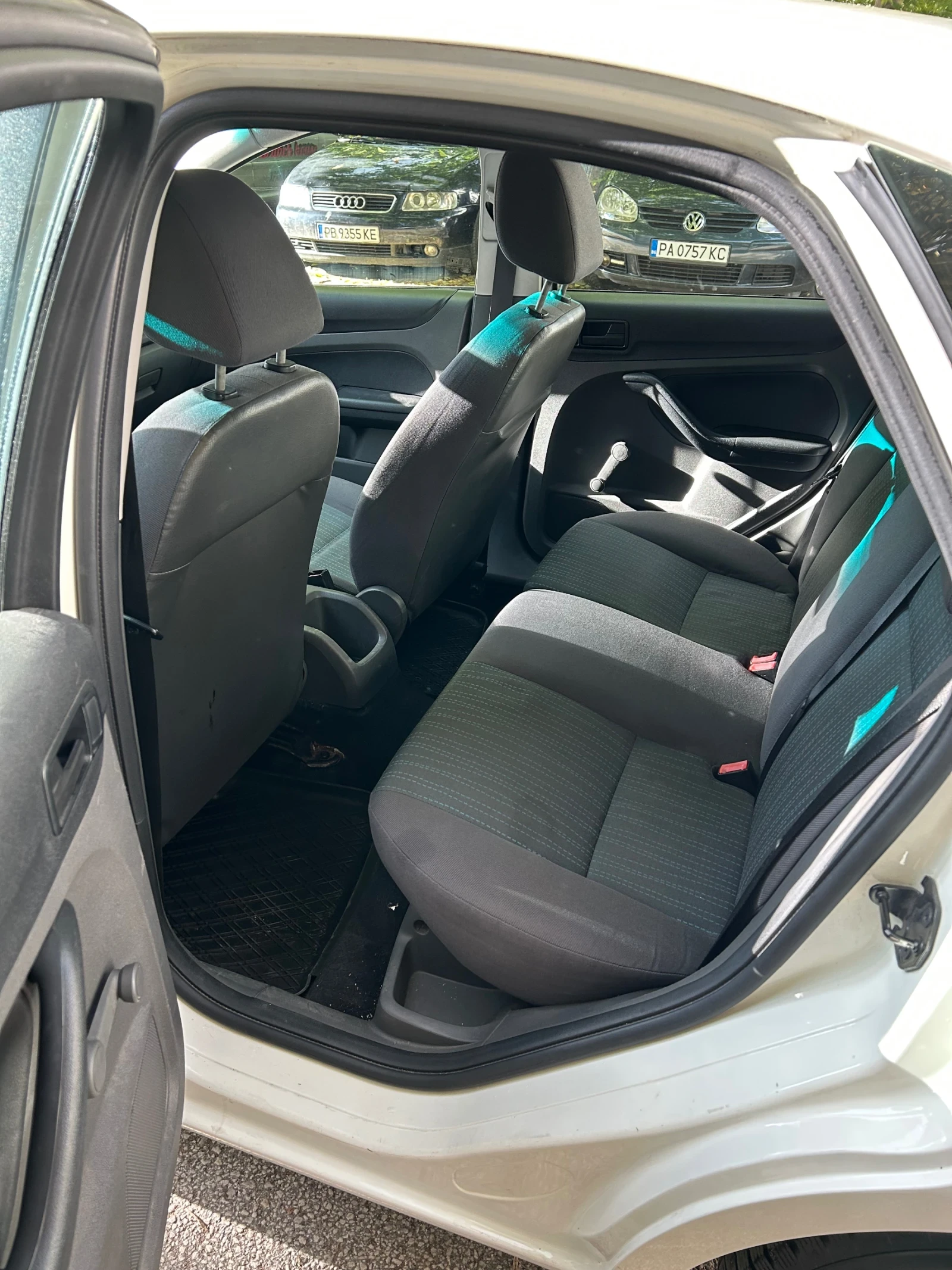 Ford Focus MK2 1.6 TDCi, 90 к.с., 2006 г., снимка 11 - Автомобили и джипове - 56276099