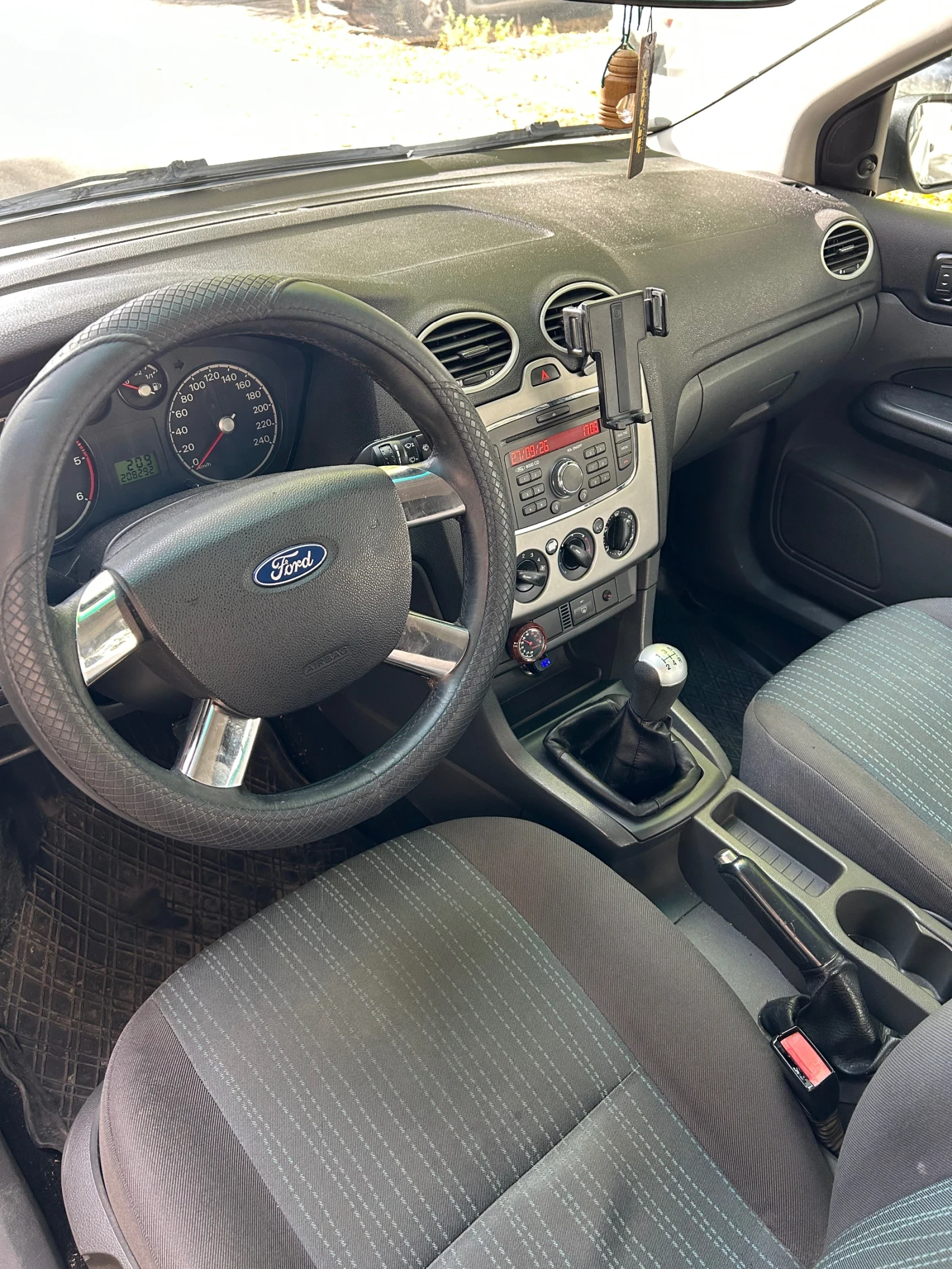 Ford Focus MK2 1.6 TDCi, 90 к.с., 2006 г., снимка 8 - Автомобили и джипове - 56276099