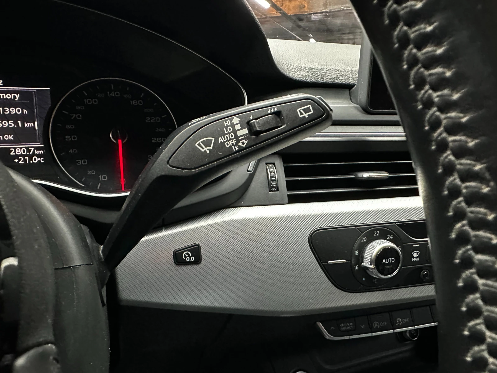 Audi A4 Avant 2.0d 190 �.�./quattro  | Mobile.bg � ����������� 15