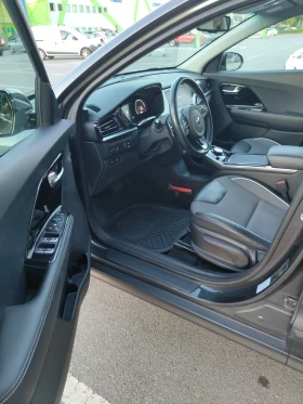 Kia Niro 65kWh/SOH100%/KIA CONNECT, снимка 8