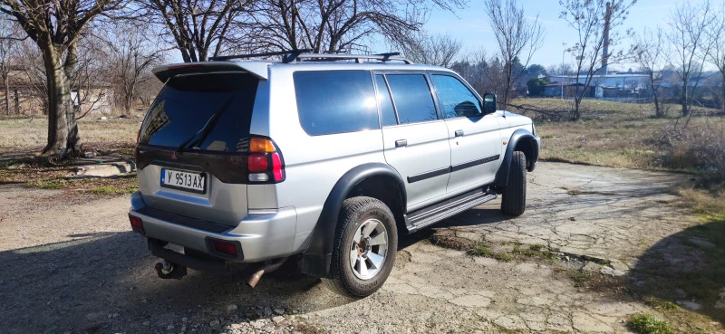 Mitsubishi Pajero sport, снимка 3 - Автомобили и джипове - 47820036