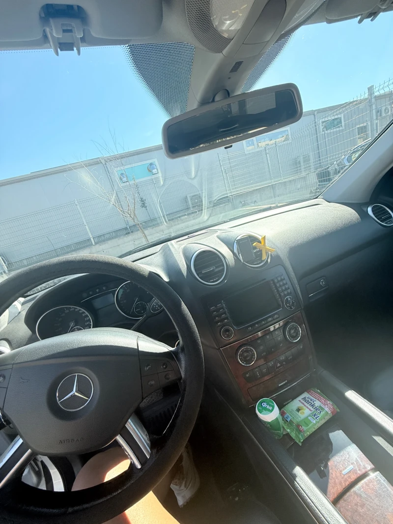 Mercedes-Benz ML 320, снимка 9 - Автомобили и джипове - 51788094