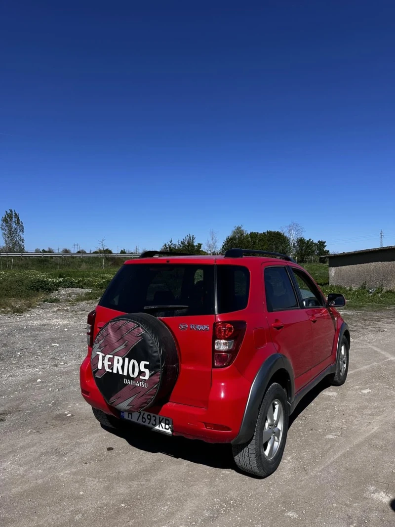 Daihatsu Terios 1.5, снимка 5 - Автомобили и джипове - 52485541