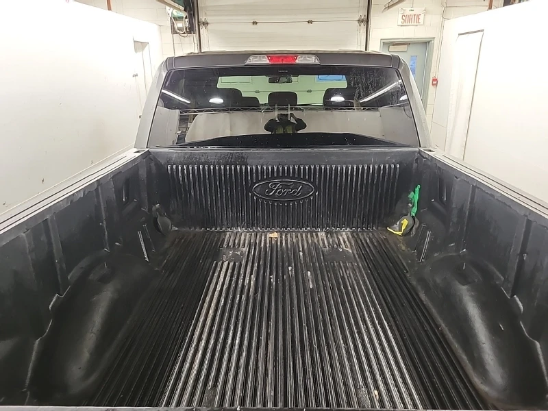 Ford F150 XLT CREW CAB * * CARFAX * * АВТО КРЕДИТ * * , снимка 14 - Автомобили и джипове - 52951860