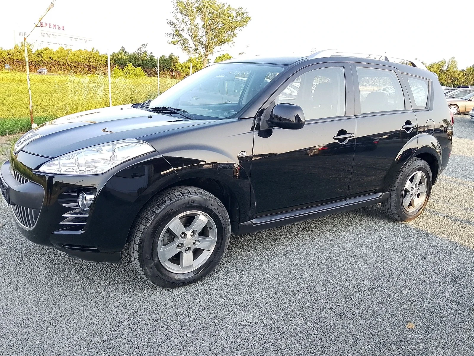 Peugeot 4007 2.4i 4x4 - изображение 2