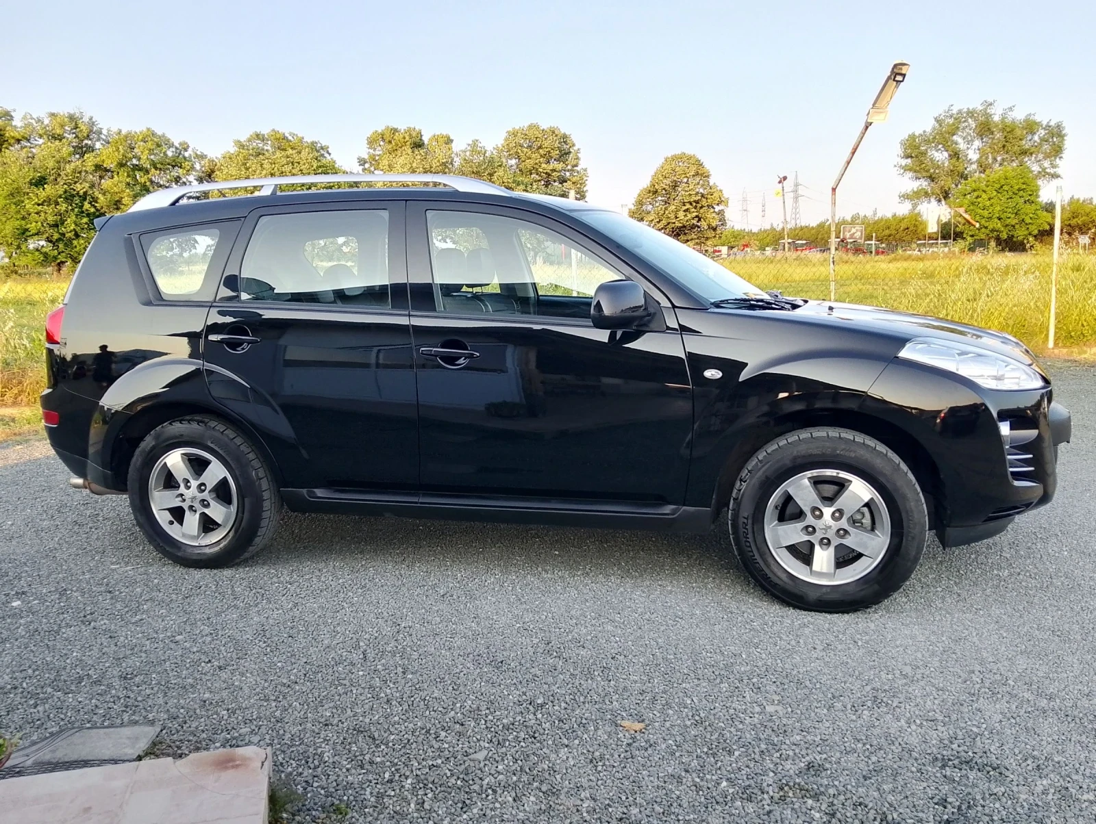 Peugeot 4007 2.4i 4x4 - изображение 5
