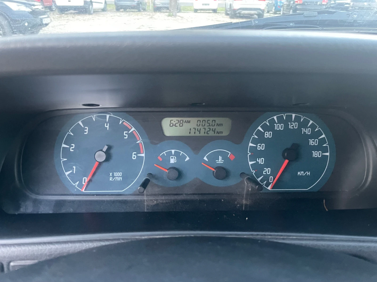 Nissan Terrano II 2.7 клима  - изображение 10