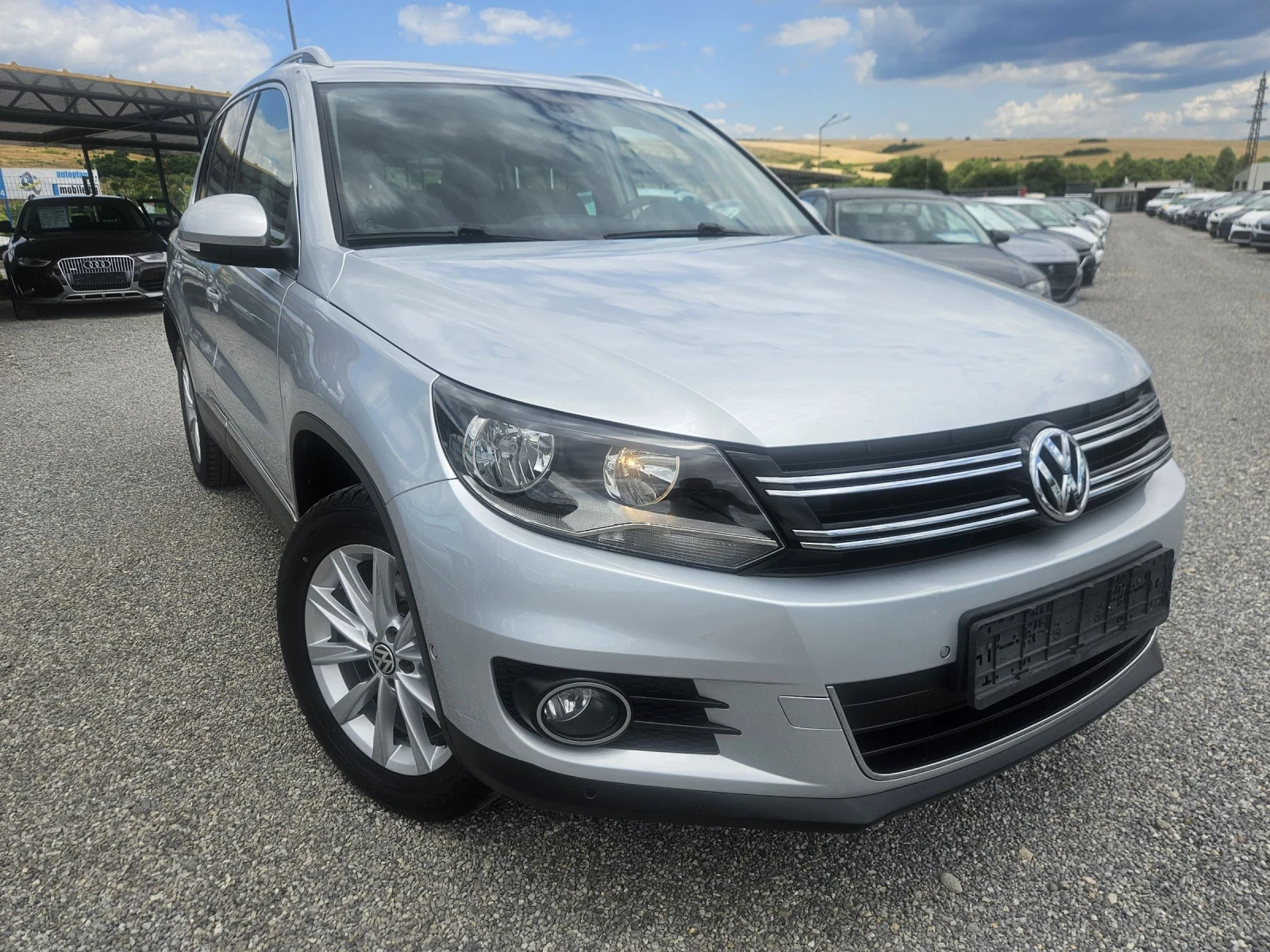 VW Tiguan 2.0 * TDI* DSG* 4x4 - изображение 3