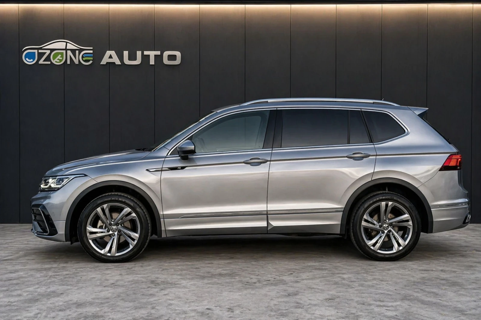 VW Tiguan R-Line 6+ 1 Allspace 1.5 TSI, снимка 4 - Автомобили и джипове - 52835070