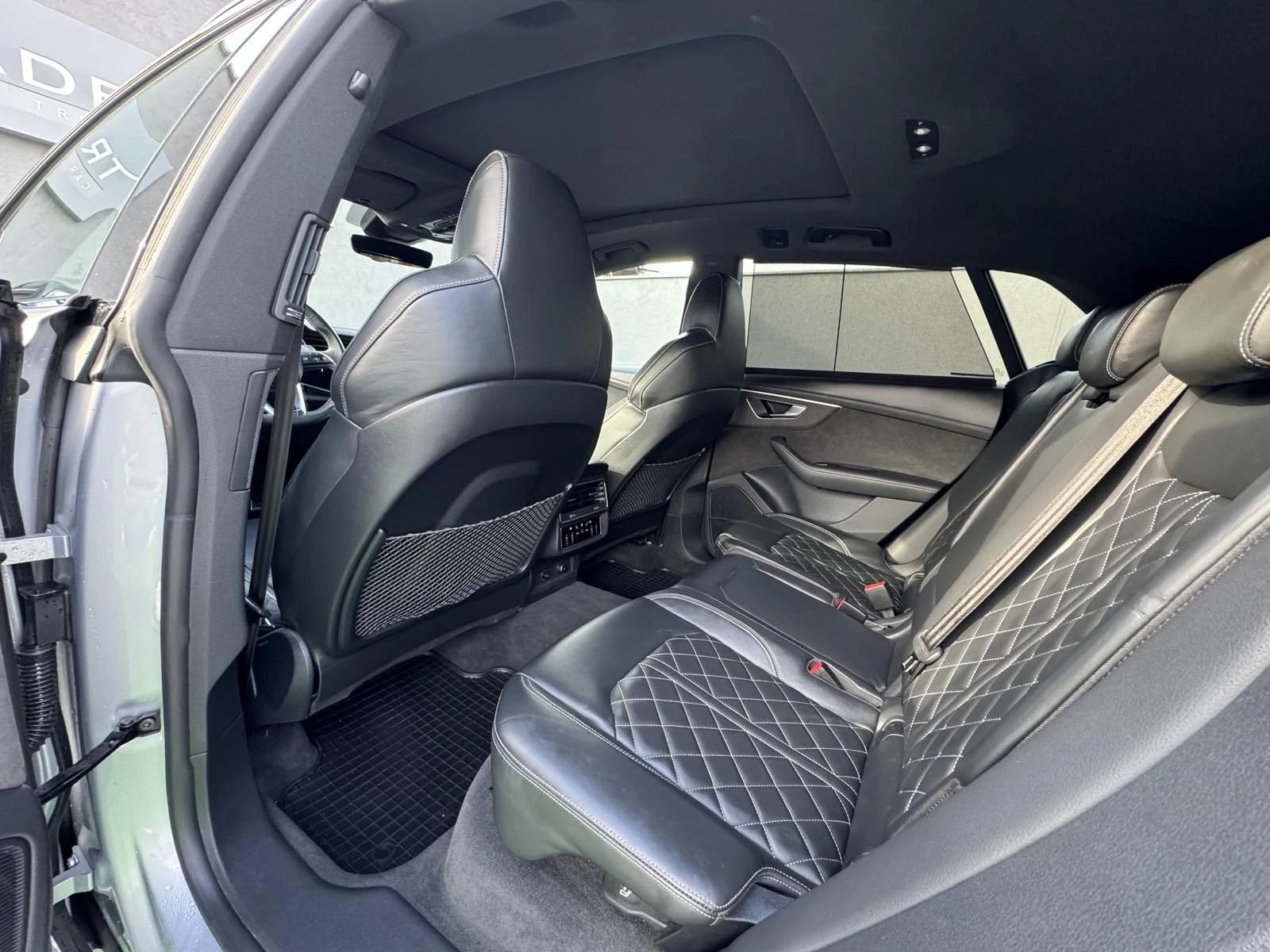 Audi RSQ8 | Mobile.bg   16