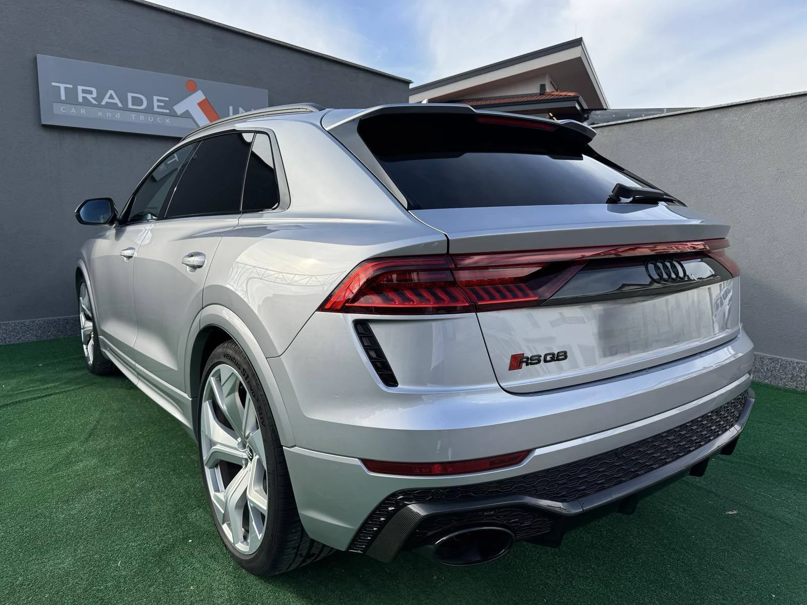 Audi RSQ8  - изображение 6