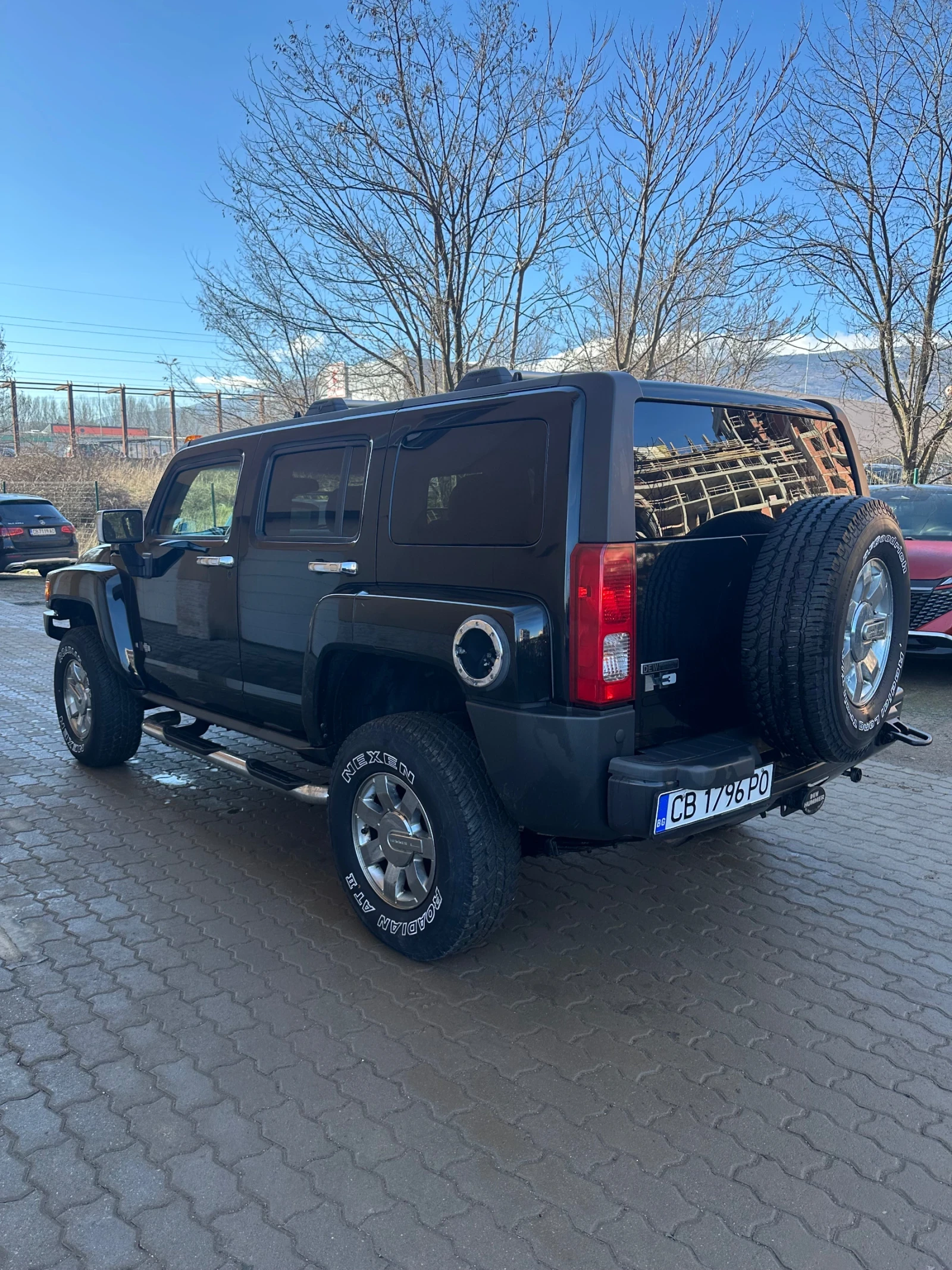 Hummer H3 3.5 / 4х4 / ГАЗ / КОЖЕН САЛОН / ПОДГРЕВИ / ШИБИДАХ - изображение 2