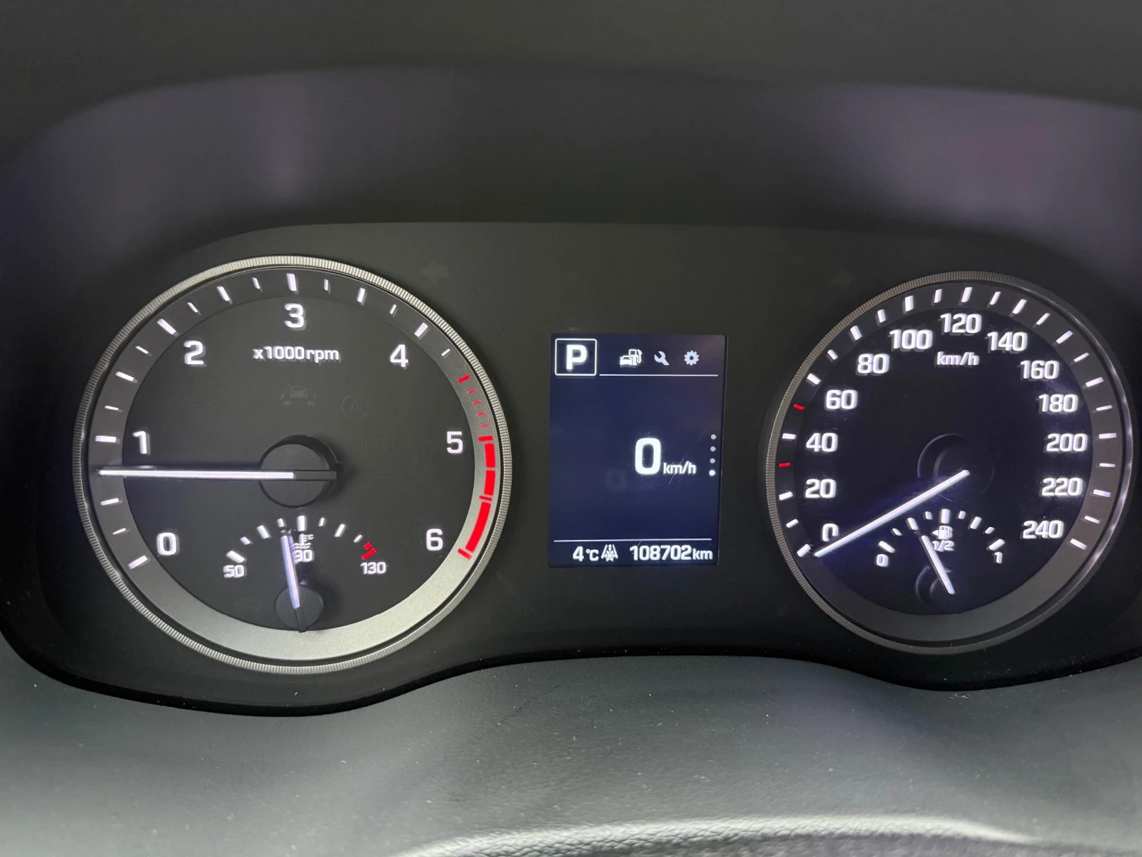 Hyundai Tucson 2.0CRDI 184�.� 4WD 108000�� ��������� | Mobile.bg � ����������� 14