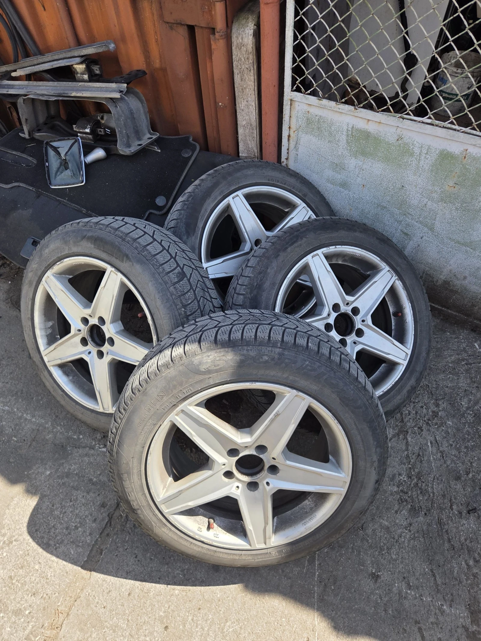 Mercedes-Benz GLA 200, снимка 17 - Автомобили и джипове - 54552745