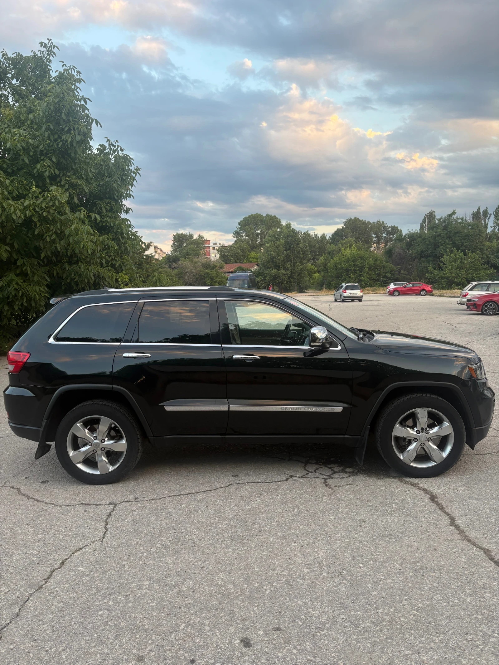 Jeep Grand cherokee 5.7 limited, снимка 7 - Автомобили и джипове - 54962737