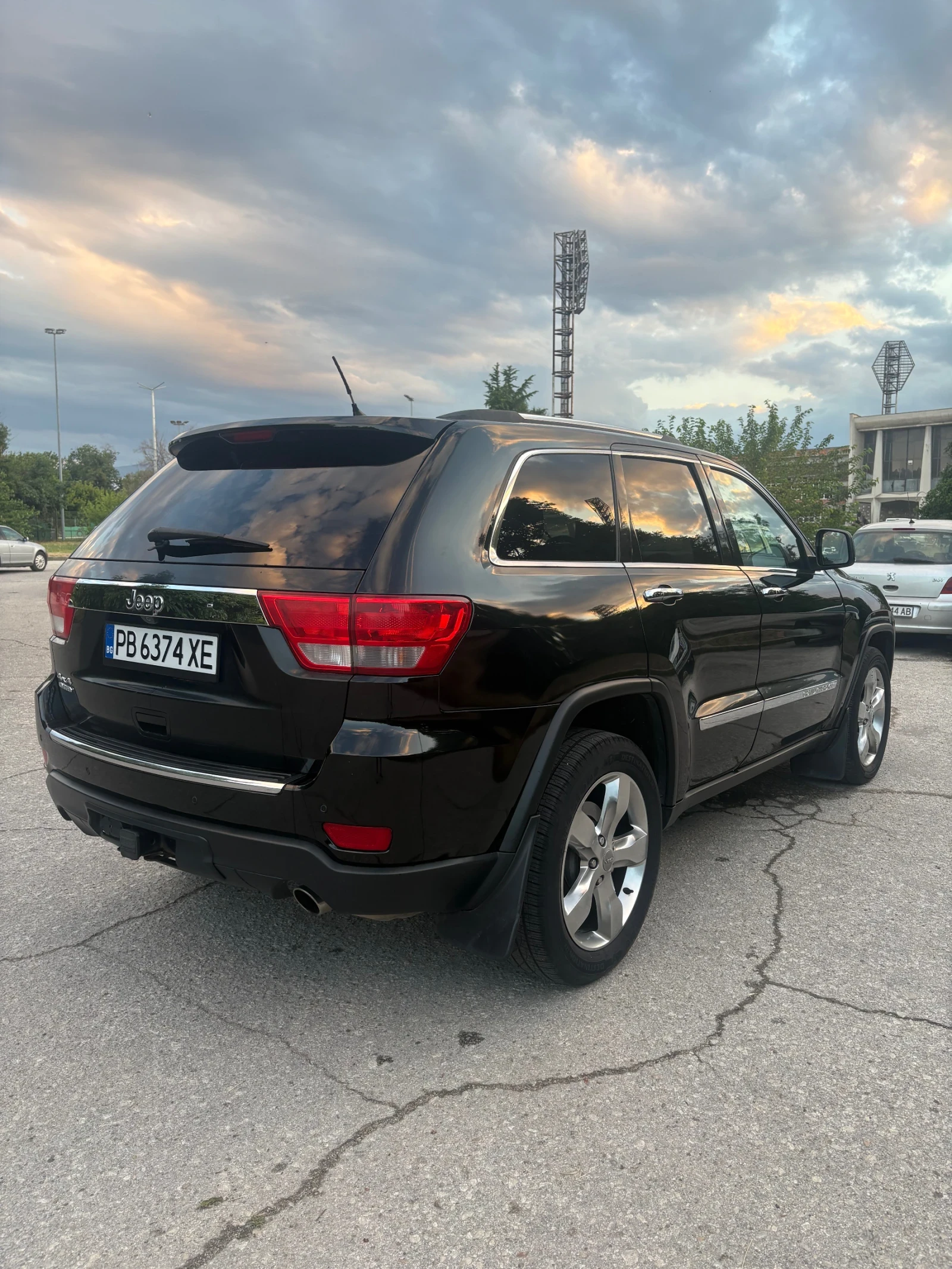 Jeep Grand cherokee 5.7 limited, снимка 6 - Автомобили и джипове - 54962737
