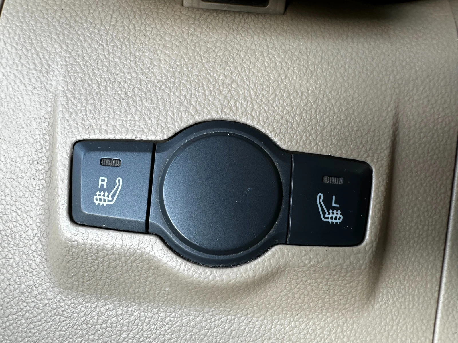 Chevrolet Captiva 2.0d 150 к.с./7-места , снимка 14 - Автомобили и джипове - 54999049