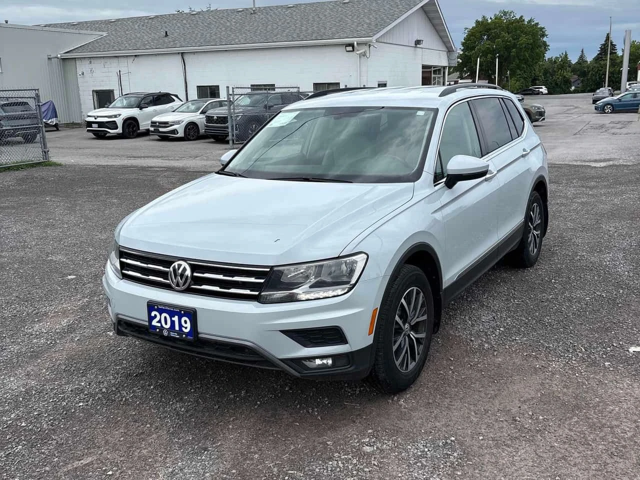VW Tiguan * Comfortline * CARFAX * ЦЕНА ДО БГ, снимка 10 - Автомобили и джипове - 55188028