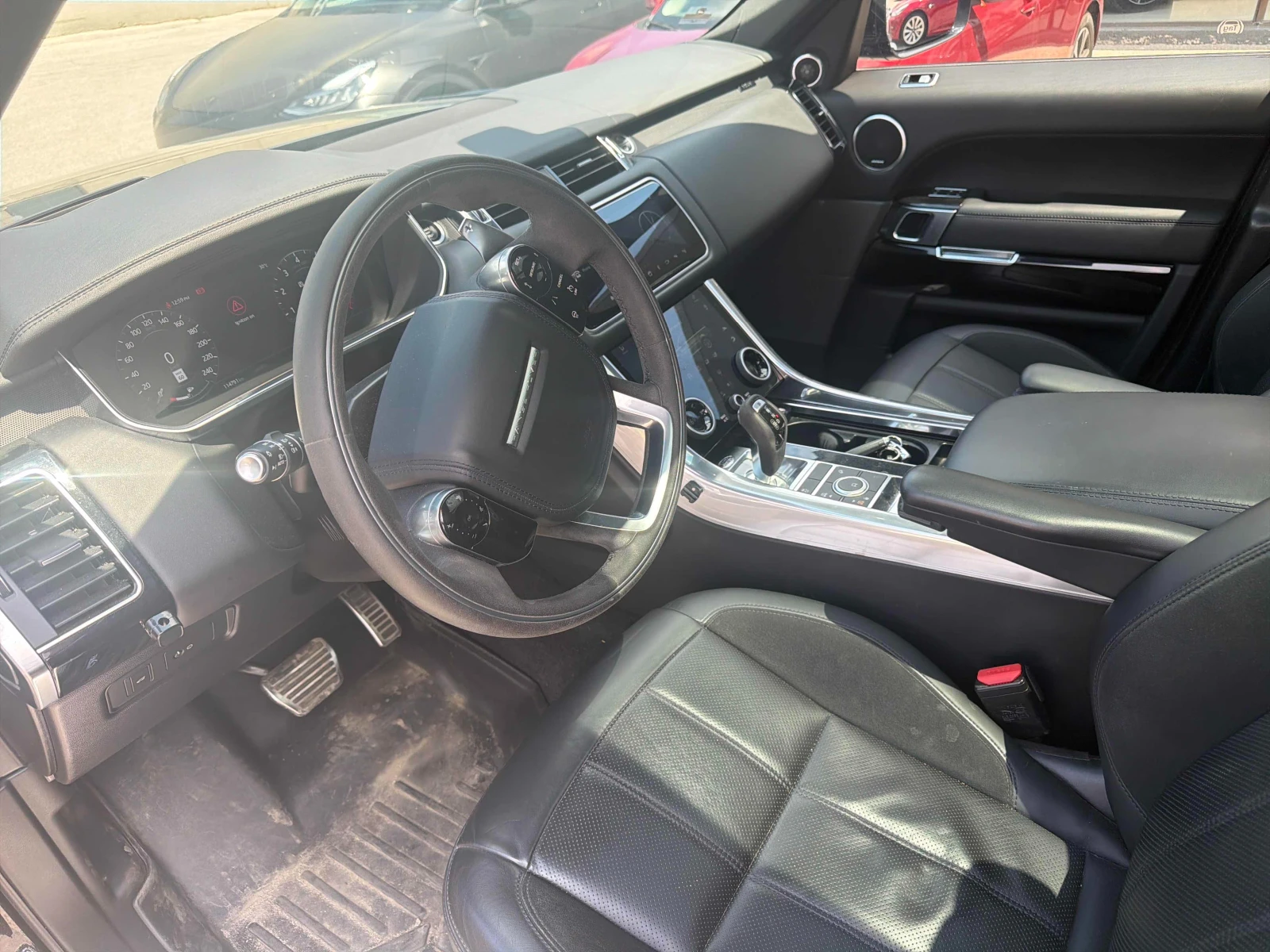 Land Rover Range Rover Sport HST * 2 КЛЮЧА * ПАНОРАМА * CARFAX * АВТО КРЕДИТ, снимка 8 - Автомобили и джипове - 55194384