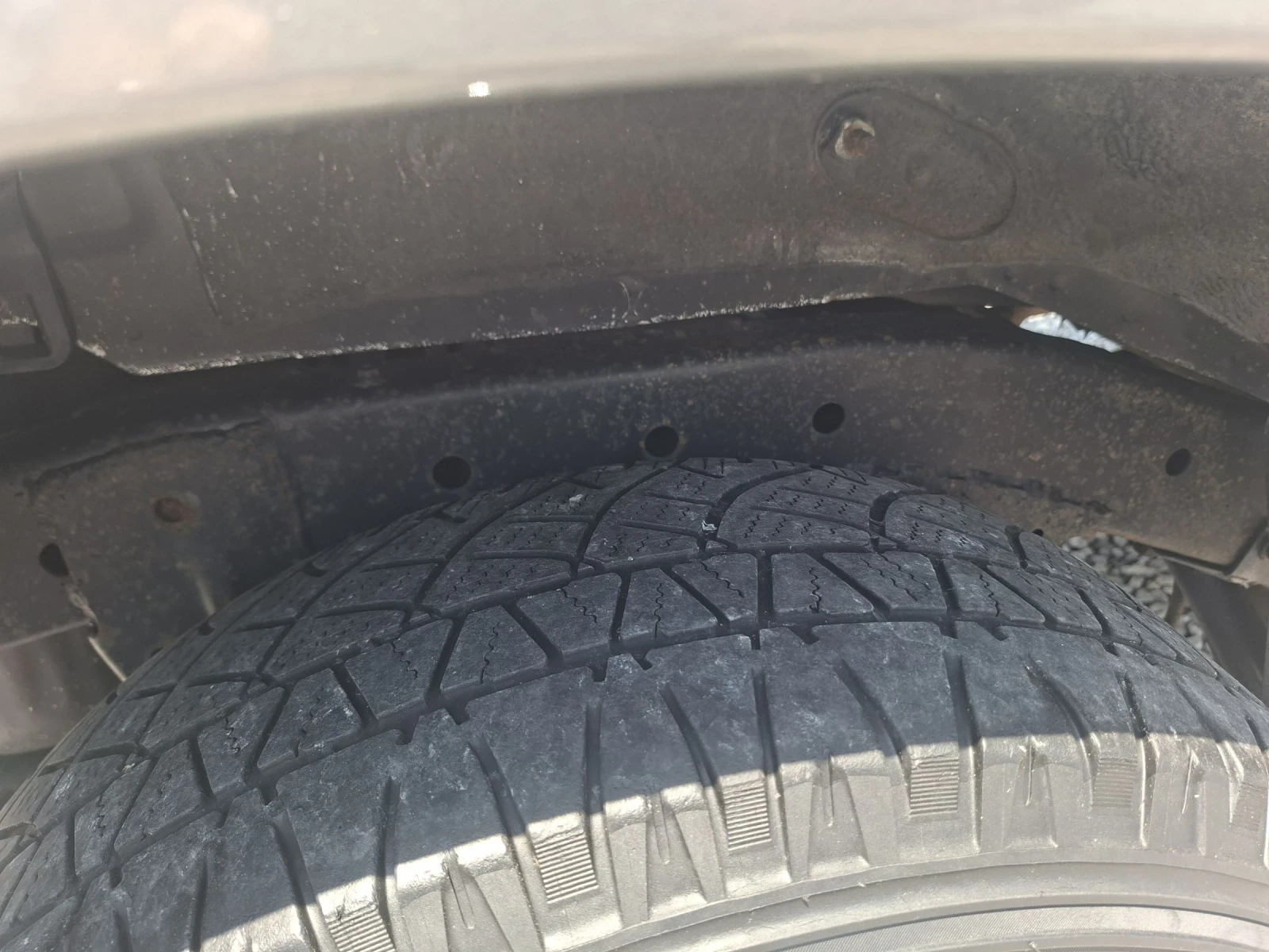 Nissan Terrano Италя, снимка 9 - Автомобили и джипове - 55331390