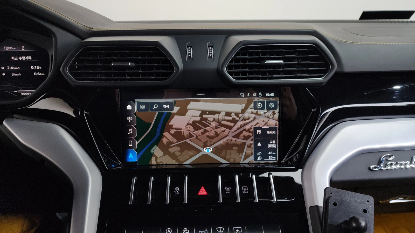 Lamborghini Urus B&O* HUD* SOFT CLOSE* 360* МАСАЖ* КРАЙНА ЦЕНА, снимка 14 - Автомобили и джипове - 55336479