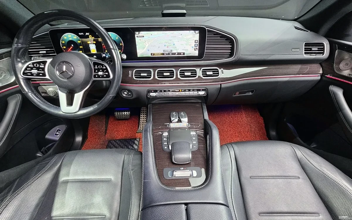 Mercedes-Benz GLE 400 d 4Matic Coupe, снимка 8 - Автомобили и джипове - 55507257