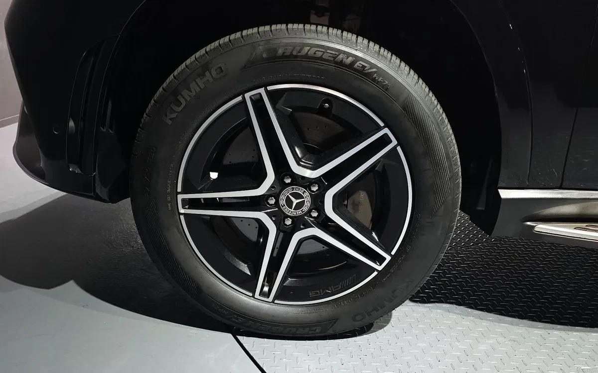 Mercedes-Benz GLE 400 d 4Matic Coupe, снимка 5 - Автомобили и джипове - 55507257