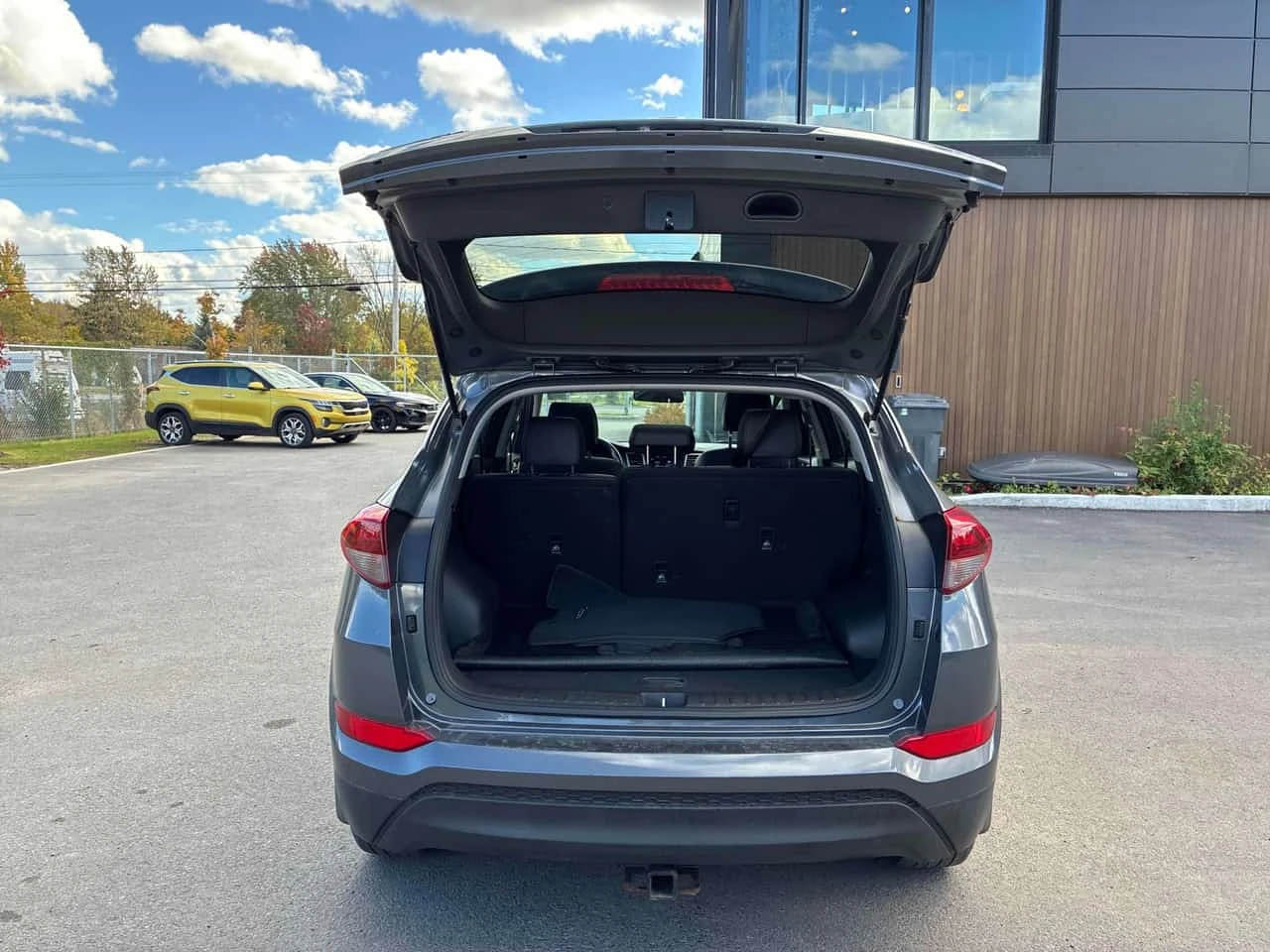 Hyundai Tucson * SE * CARFAX * ����� �� ����������� *  | Mobile.bg � ����������� 13