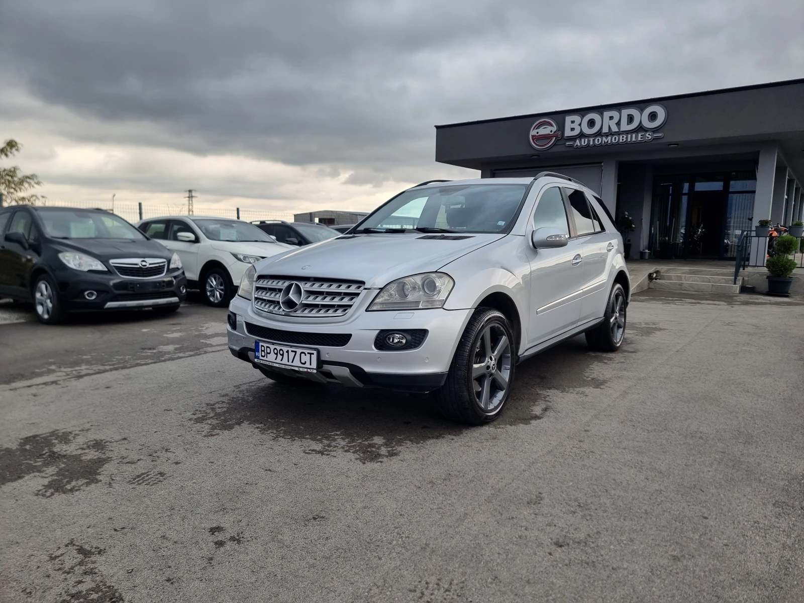 Mercedes-Benz ML 320 3.2CDI , снимка 3 - Автомобили и джипове - 56747231