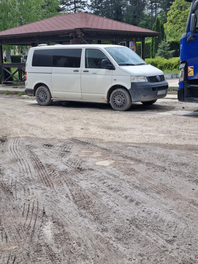 VW T5, снимка 3 - Бусове и автобуси - 47442049