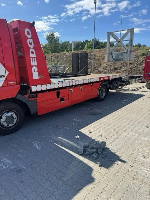 Mercedes-Benz Atego 1223 ПЪТНА ПОМОЩ, снимка 4 - Камиони - 55643350