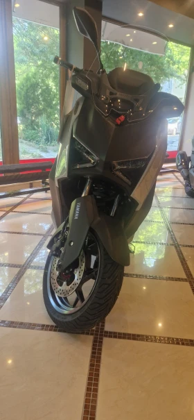  Yamaha X-max