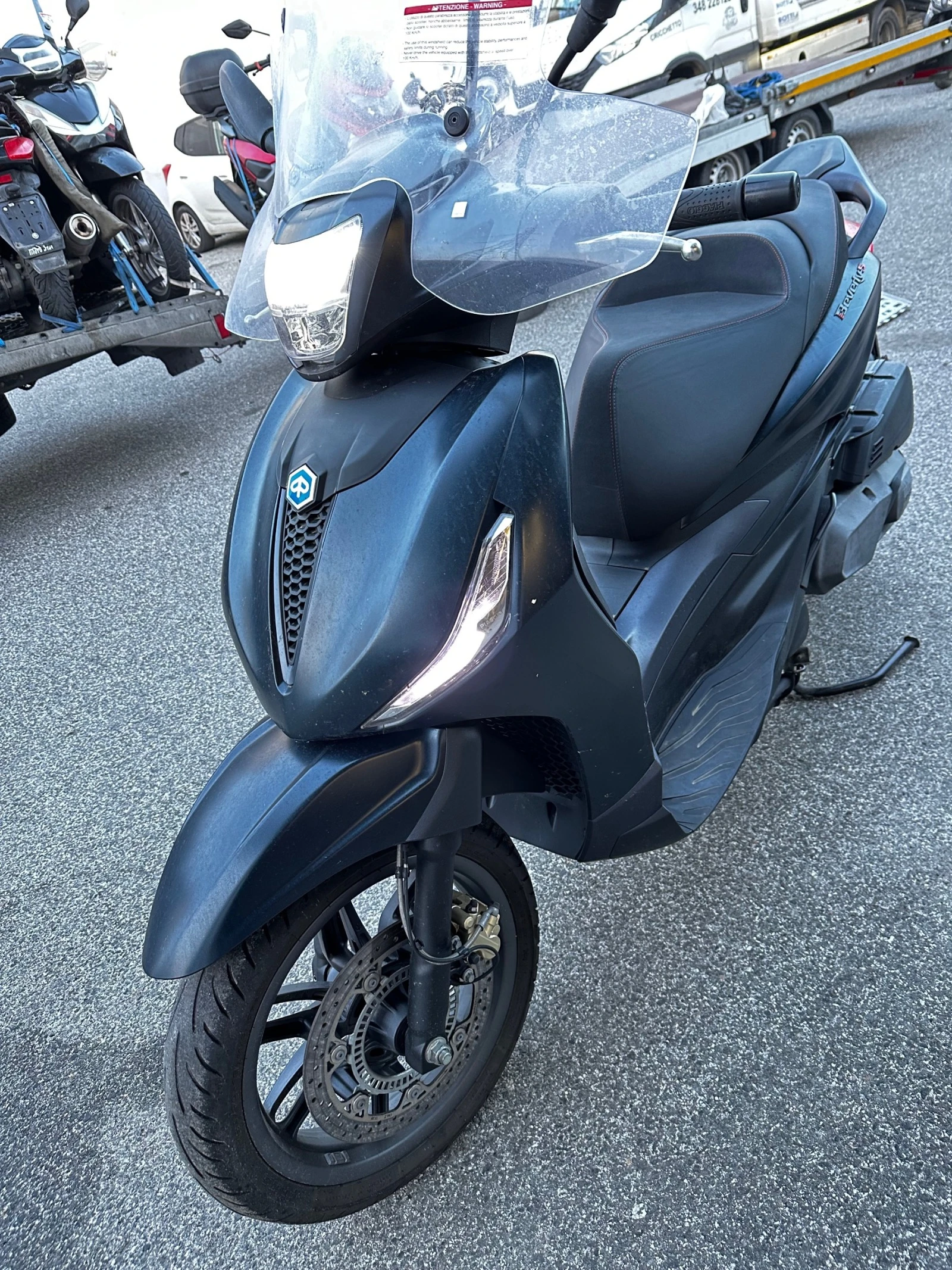 Piaggio Beverly 400hpe 09.2021. | Mobile.bg   13