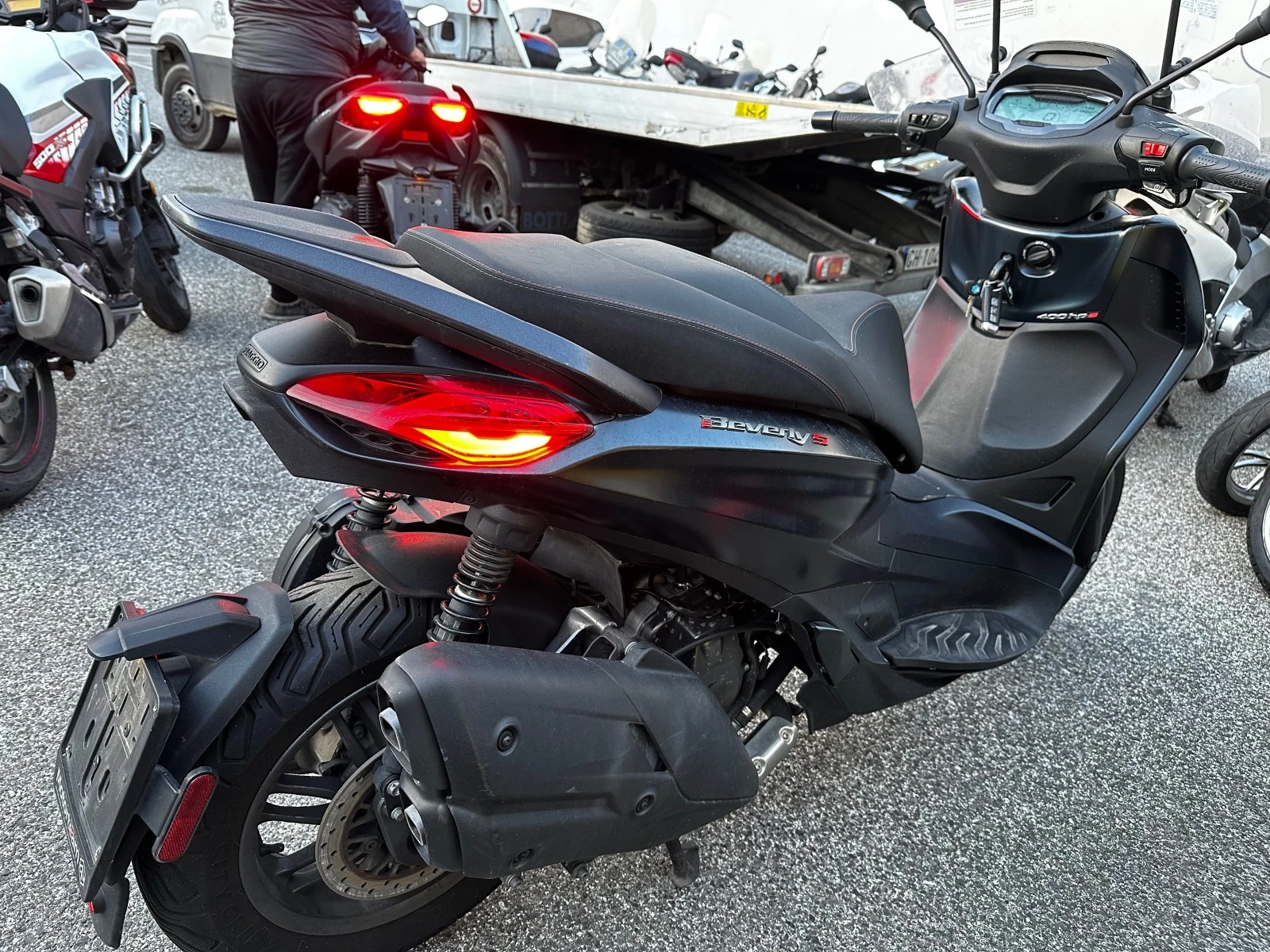 Piaggio Beverly 400hpe 09.2021. | Mobile.bg   16