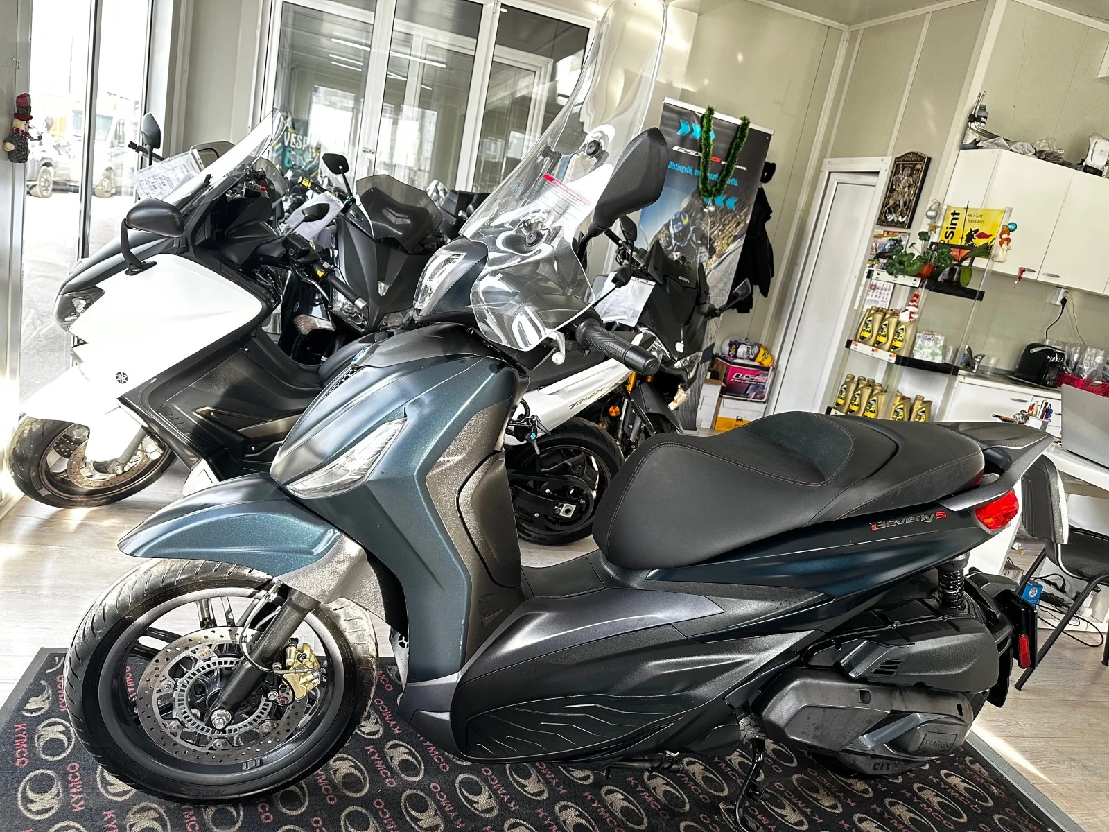 Piaggio Beverly 400hpe 09.2021. | Mobile.bg   12