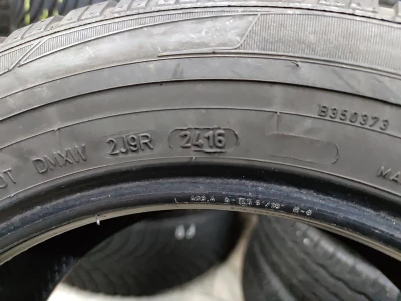 Гуми Зимни 205/60R16, снимка 9 - Гуми и джанти - 32378200