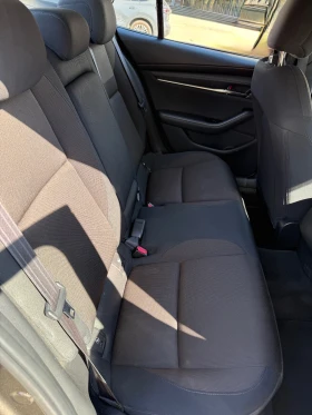 Mazda 3 2.5 Skyactiv, снимка 9