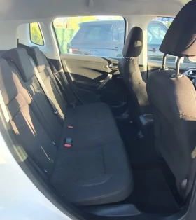 Peugeot 2008 1.2i Pure Tech 97хил.км!, снимка 14