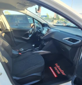Peugeot 2008 1.2i Pure Tech 97хил.км!, снимка 11