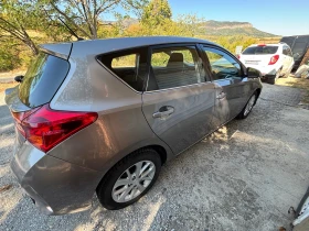 Toyota Auris, снимка 7